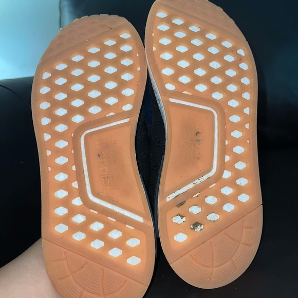Adidas NMD R1 - Picture 6 of 8